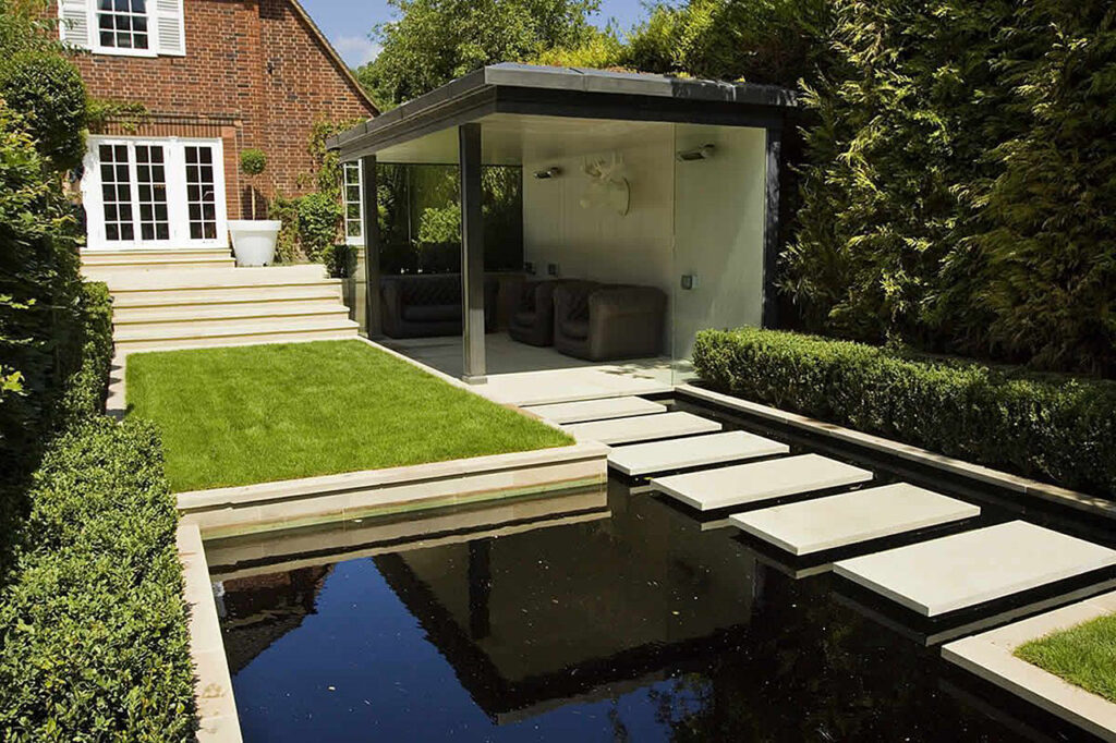 Modern-Backyard-Small-Landscape-Design-Pergola-Water-Pond-Steps