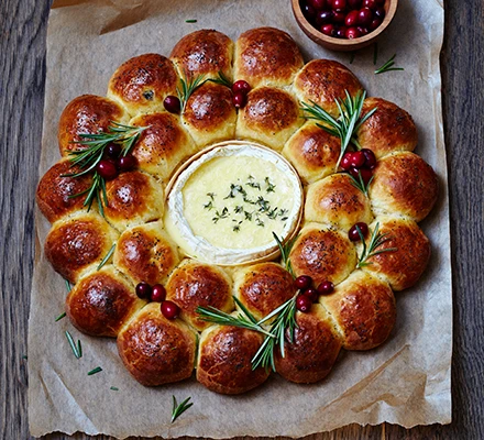 Brioche Bakeed Camembert