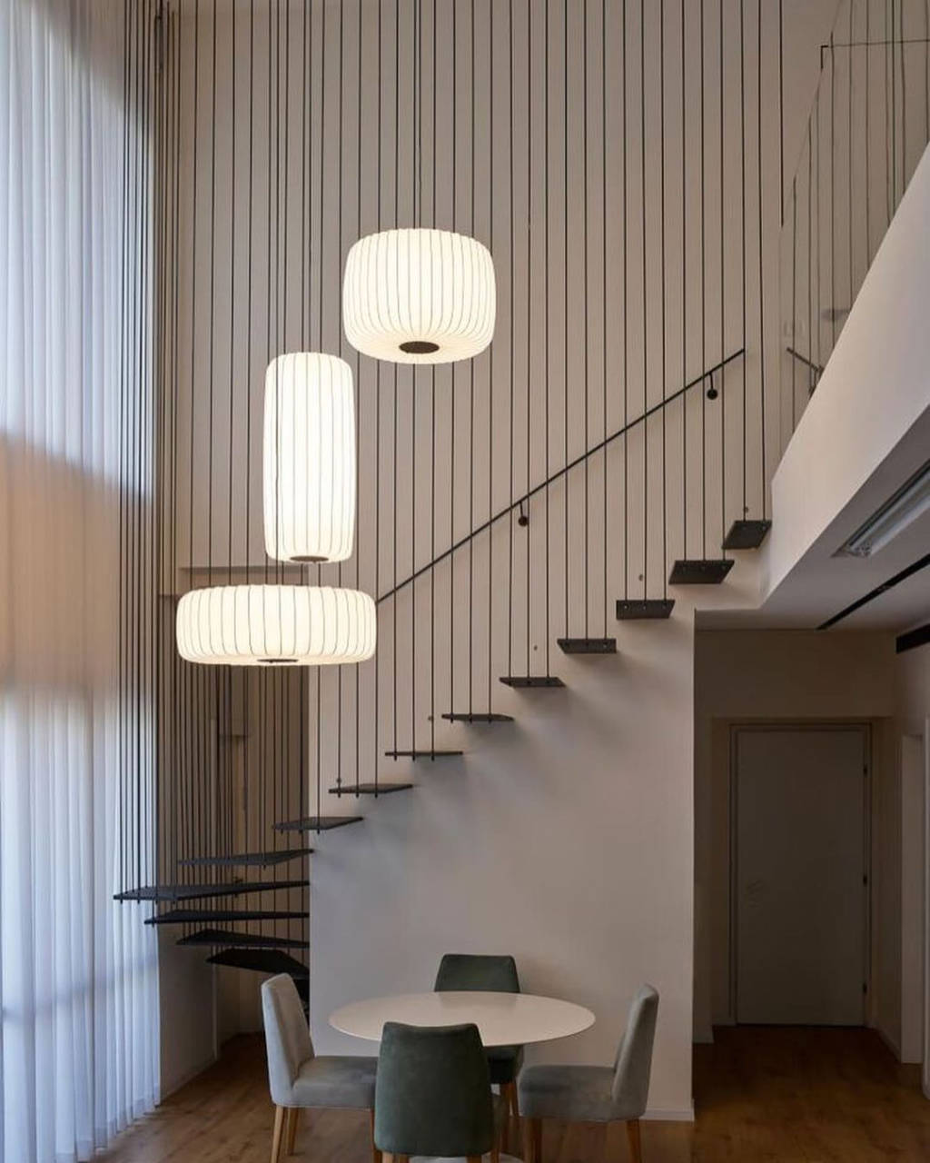 Wired steel floating staircase