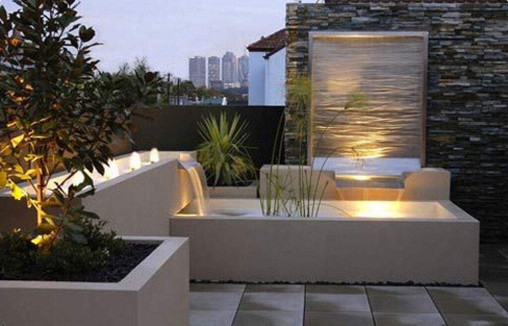 Modern-Backyard-Contemporary-Outdoor-Water-Feature-Wall