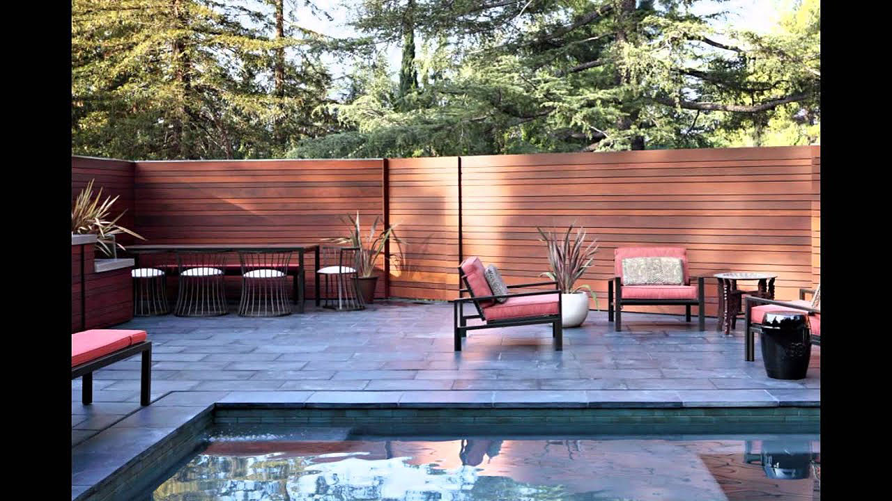 Modern-Backyard-Poolside-Seating-Fence-Backdoor