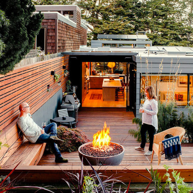 Backyard-with-Fire-Pit
