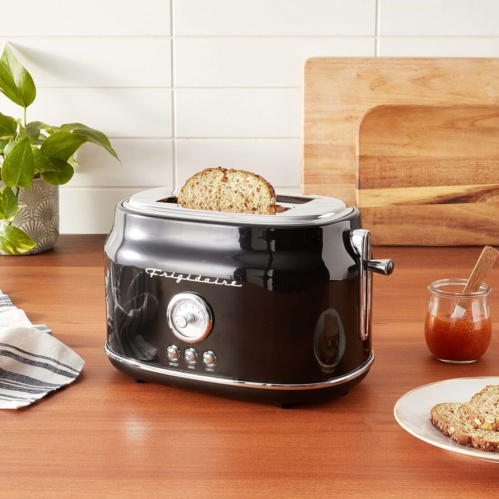 Frigidaire Retro Style Toaster