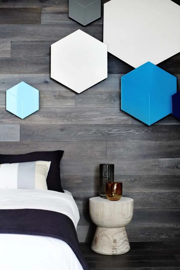 Hexagon-Design-on-Wooden-Wall-in-Bedroom