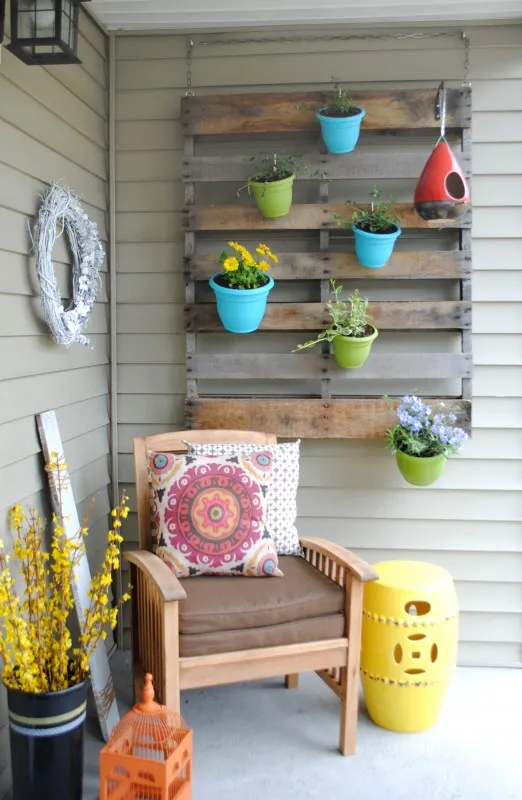 Pallet Hanging Garden